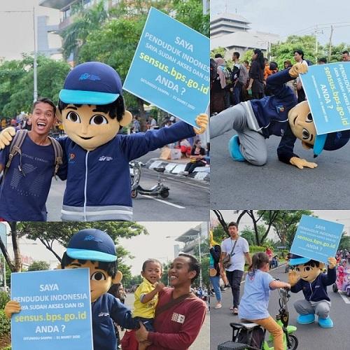 Bung Itung hadir menghibur masyarakat di Sensus Penduduk Online on The Street