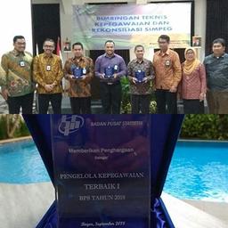 BPS Jateng received the 2018 Best Personnel Management award